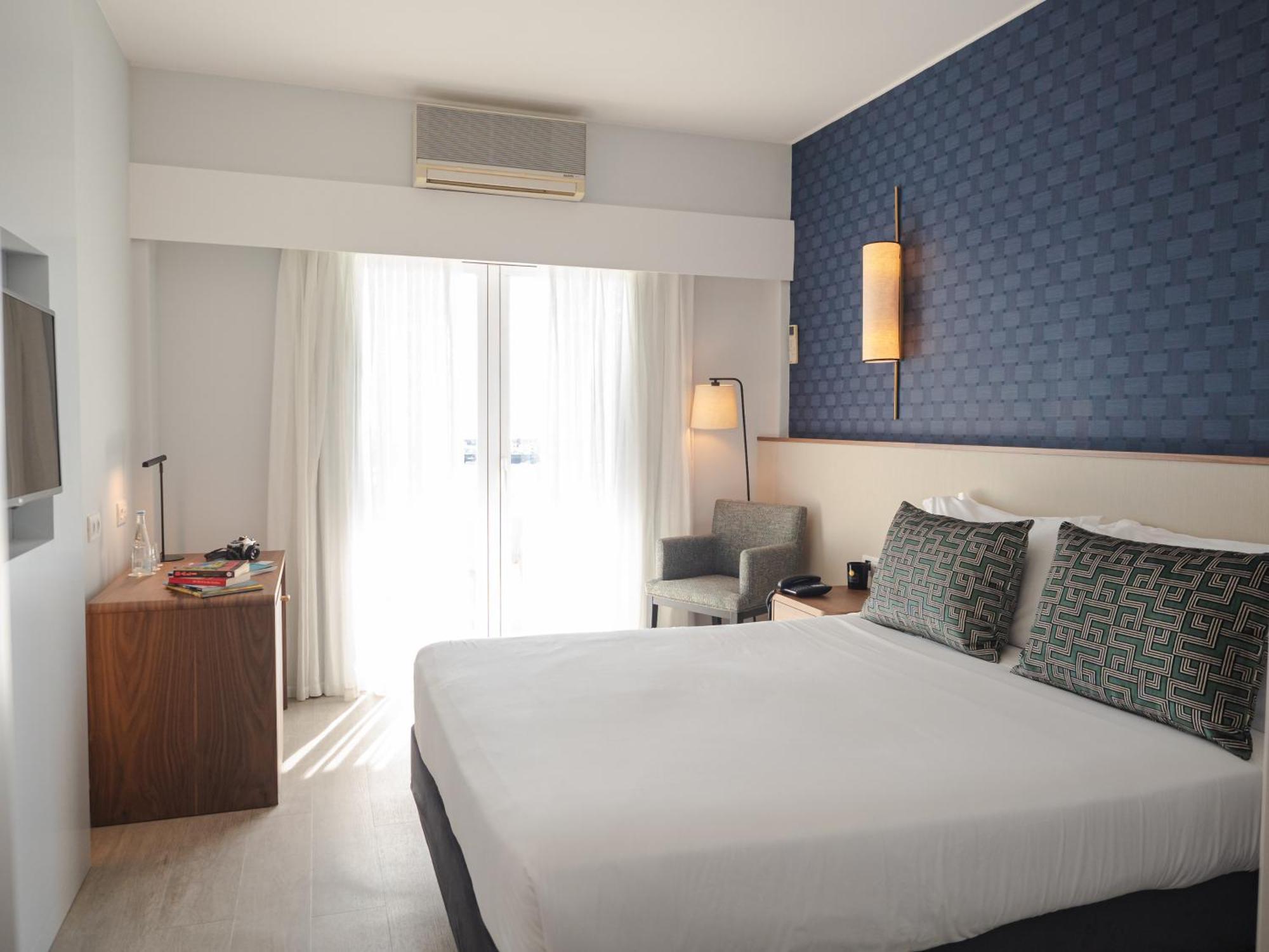 Quarto Duplo Superior com Vista Mar